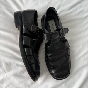 Mezlan Spain Diablo black leather fisherman sandals size 8